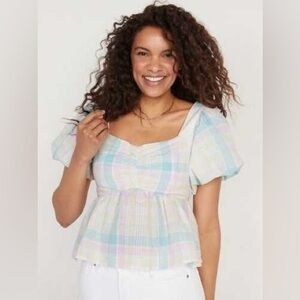 OLD NAVY NWT New With Tags Puff Sleeve Smocked Seersucker Babydoll Swing Blouse